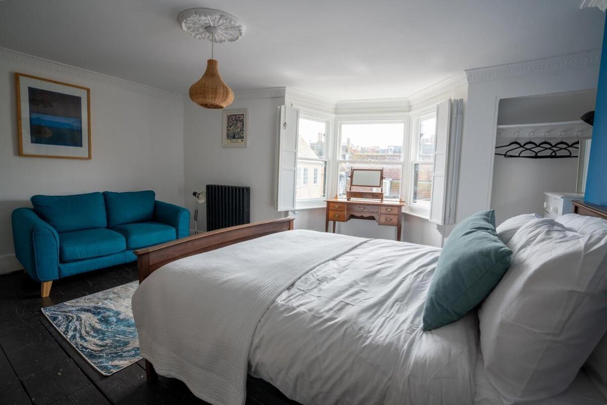 Primal Estates Brighton: Three-bedroom Townhouse With Roof Terrace
