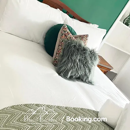 Three Bedroom House With Free Parking By Primal Estates Short Lets In Brighton - Free Parking For 1 Vehicle Exterior foto