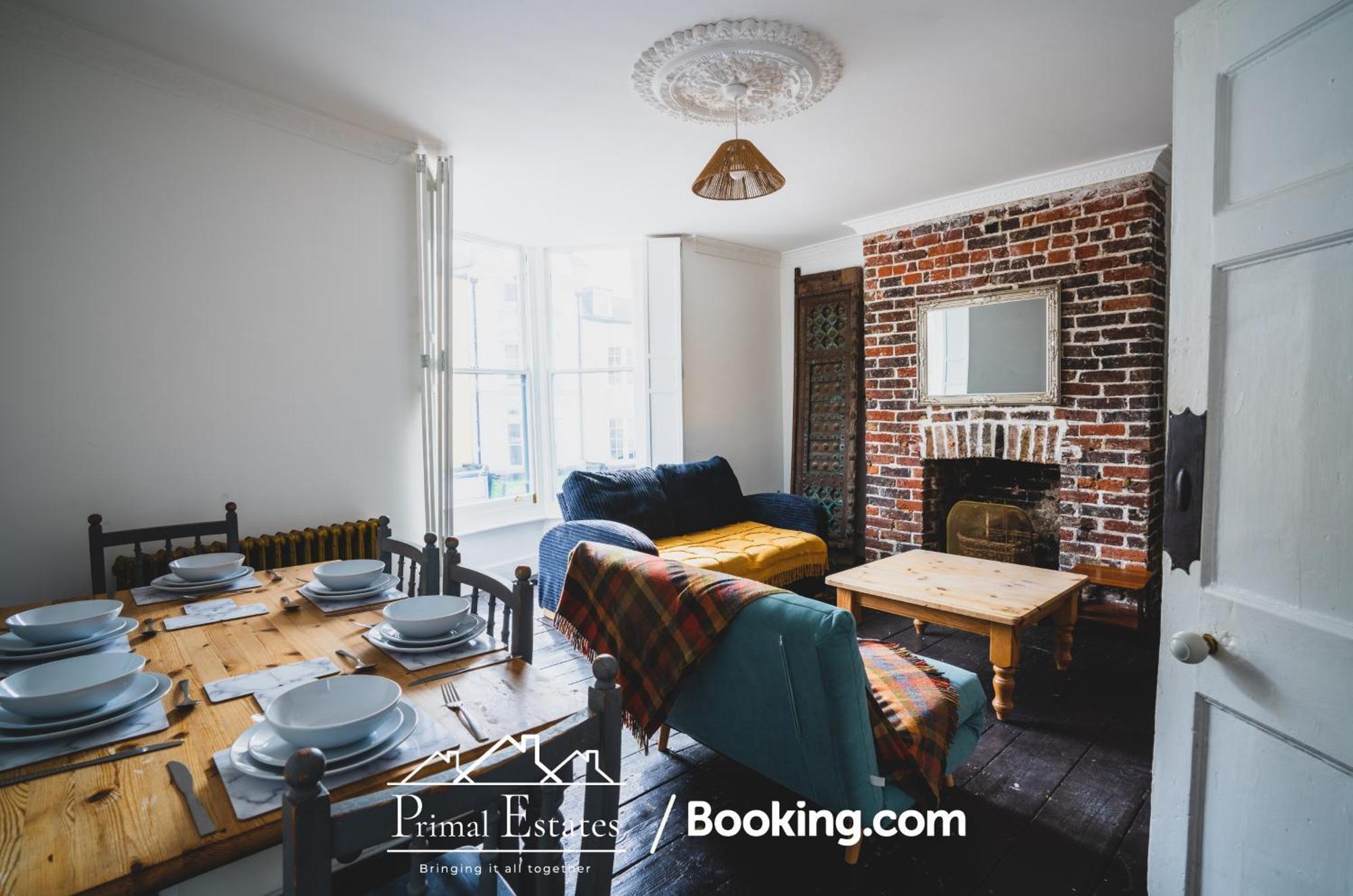 Primal Estates Brighton: Three-bedroom Townhouse With Roof Terrace Apartment Brighton